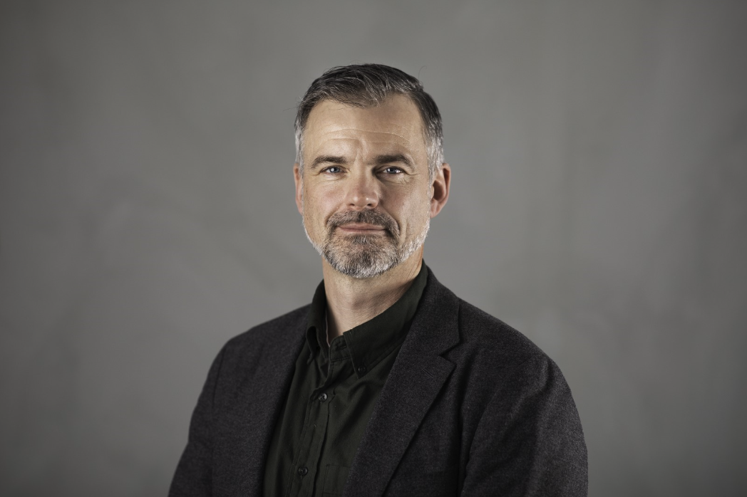 Portrett av direktør Henrik Nordal